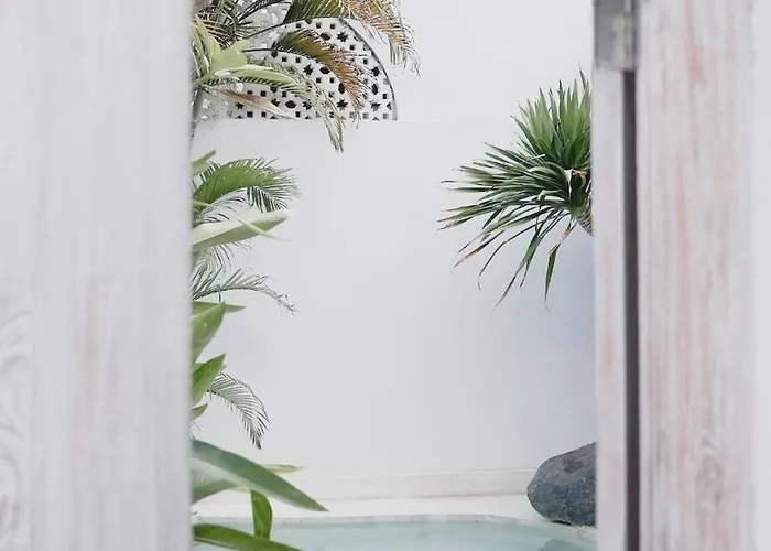 Hotspot Chic Boho Bingin