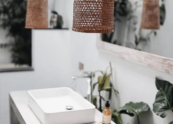 Hotspot Chic Boho Bingin *