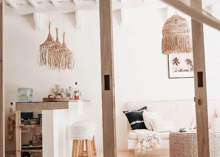 Hotspot Chic Boho Bingin *